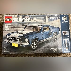 LEGO Creator: Blue Mustang